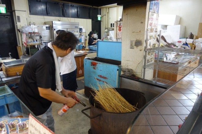 230CFAD2-DD56-4C1B-B6EF-2E7C001097F5