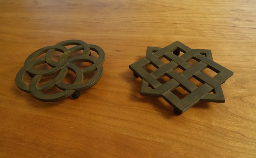 鈴木盛久工房の瓶敷２種